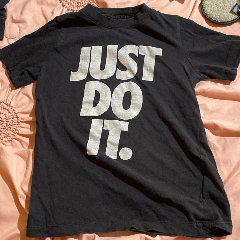 Nike kids tshirt